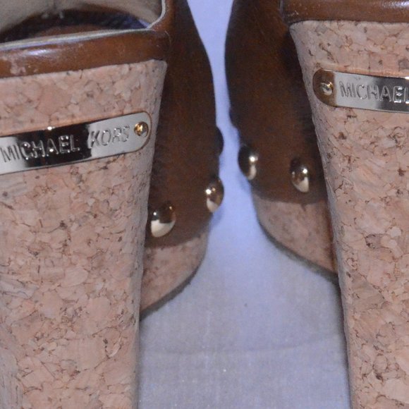 Michael Kors wedge sz6 - Picture 5 of 9
